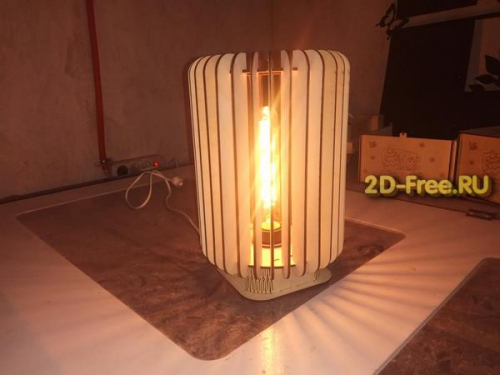 Лампа интерьерная из дерева модели cdr